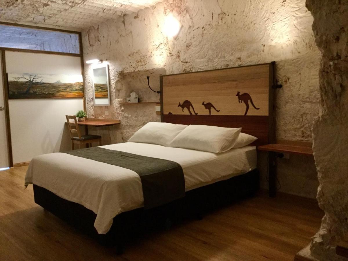 Dug Out B&B Кубър Педи Екстериор снимка