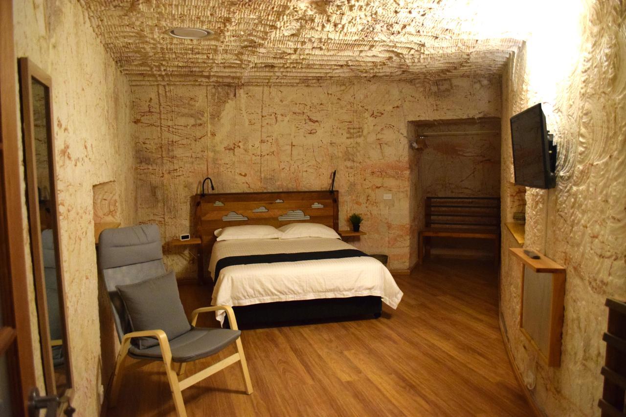 Dug Out B&B Кубър Педи Екстериор снимка