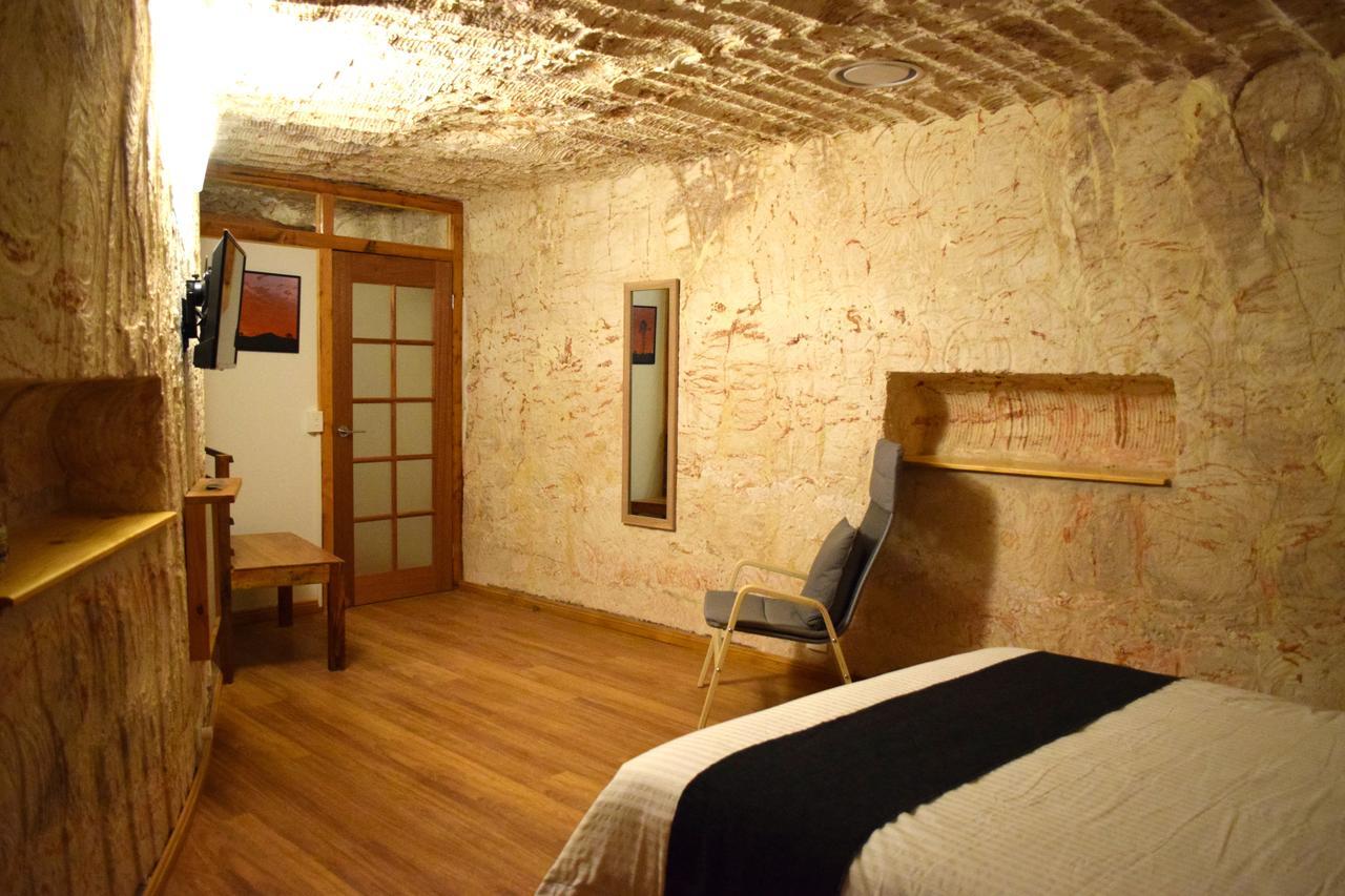 Dug Out B&B Кубър Педи Екстериор снимка